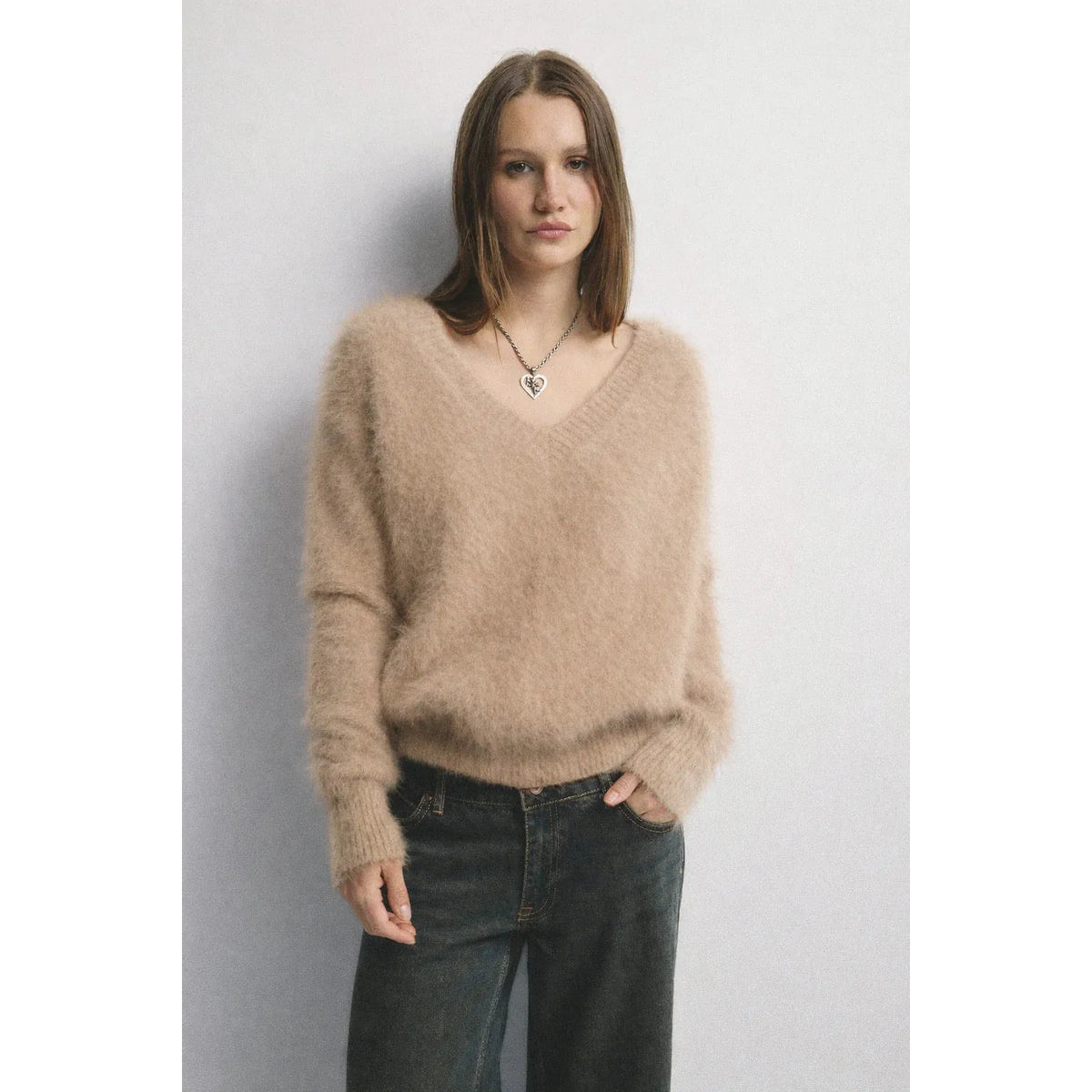 World Of Nomads Olivia Cashmere V- Neck Sweater - Latte World Of Nomads Pisces Boutique