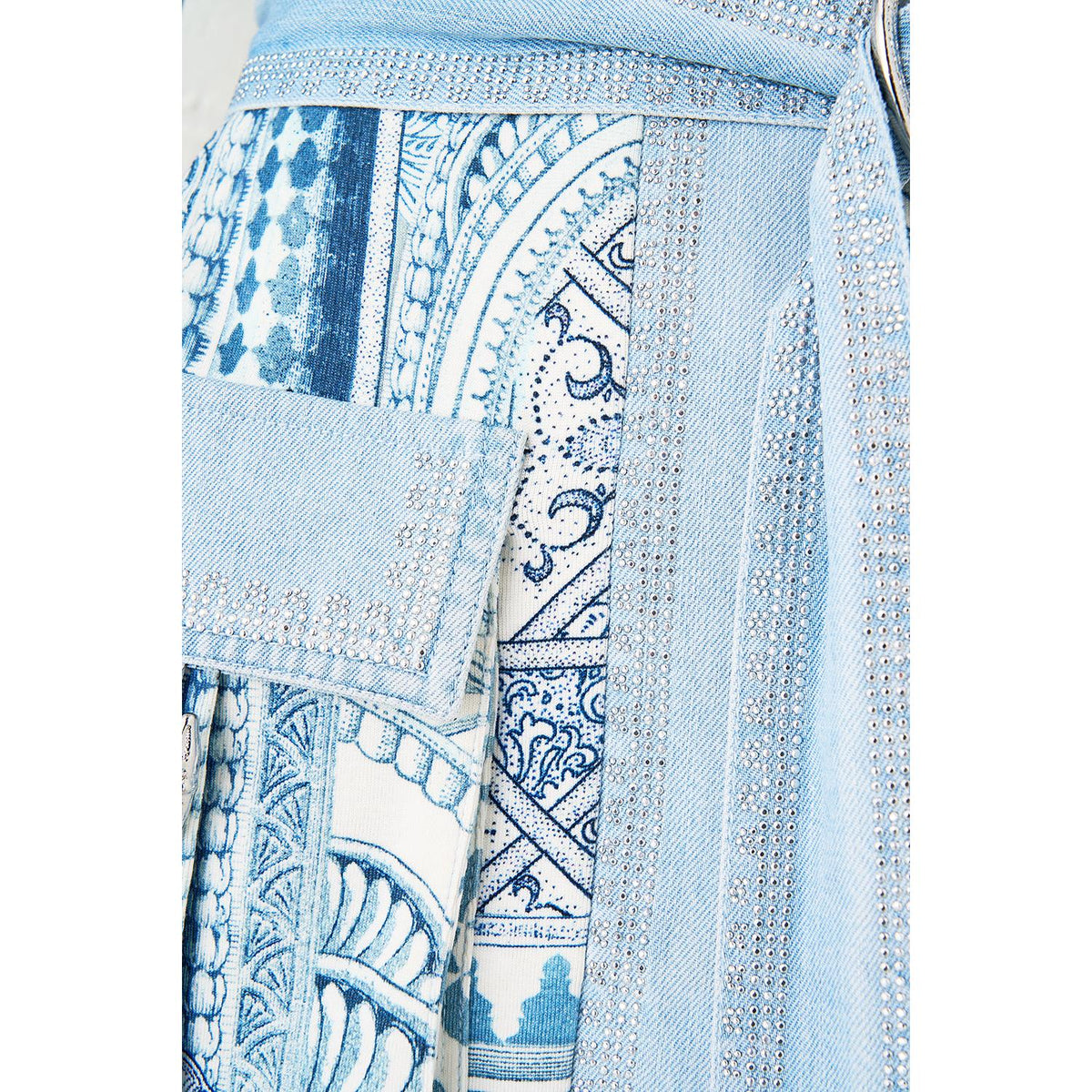Camilla Patch Pocket Jacket - The Hum Of The Alhambra Humoalha  Camilla Pisces Boutique