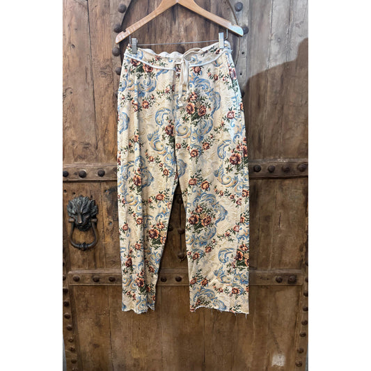 Maud Dainty Gauge - Flowers  Maud Dainty Pisces Boutique