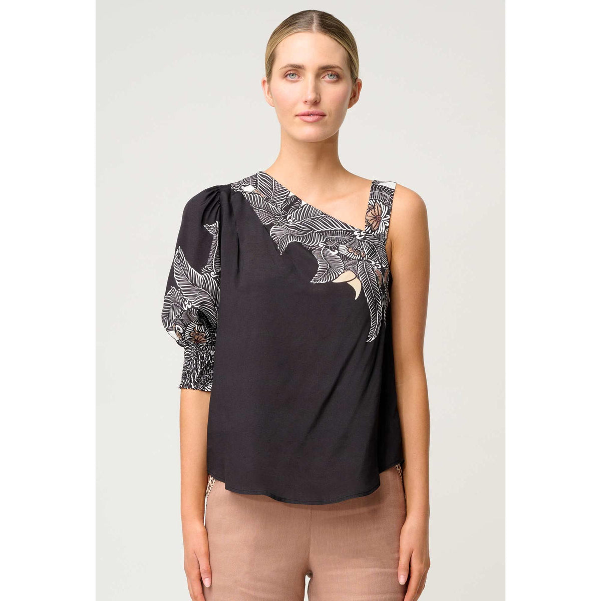 Once Was Tahani One Sleeve Top Faille - Onyx Casablanca  Once Was Pisces Boutique