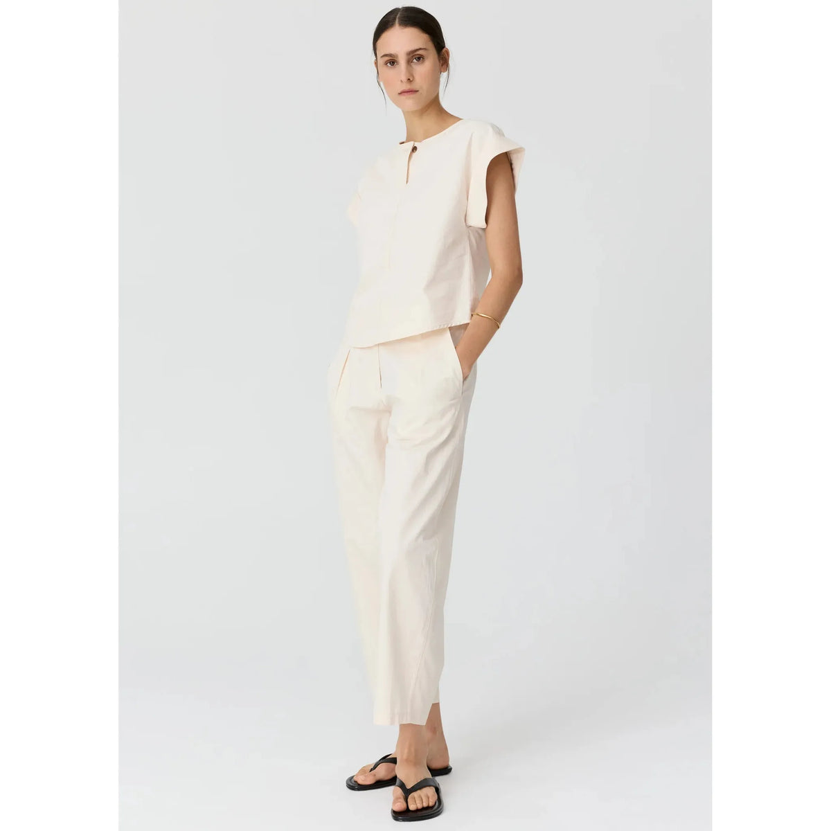 POL Alma Barrel Pant - Pebble  POL Pisces Boutique
