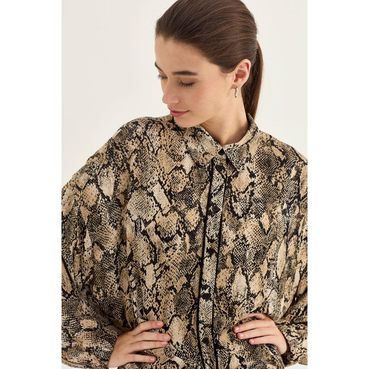 Verge Peyton Shirt - Print  Verge Pisces Boutique